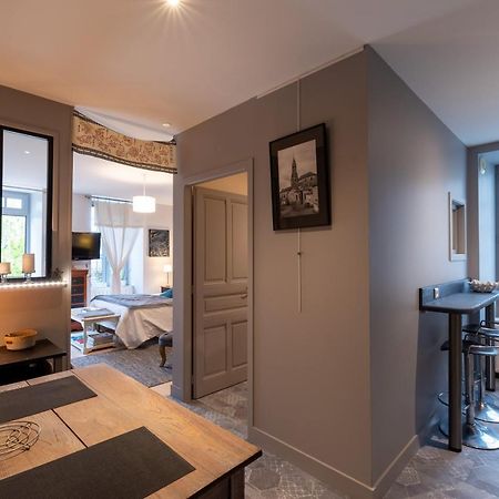 Chambre D Hote "Sous Le Clocher" Saint-Léonard-de-Noblat المظهر الخارجي الصورة