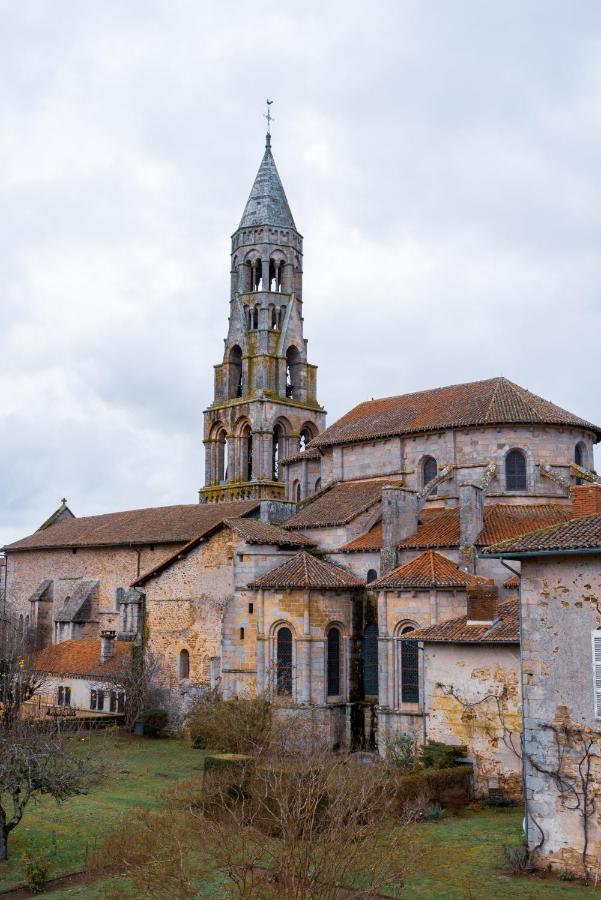 شقة Chambre D Hote "Sous Le Clocher" Saint-Léonard-de-Noblat المظهر الخارجي الصورة